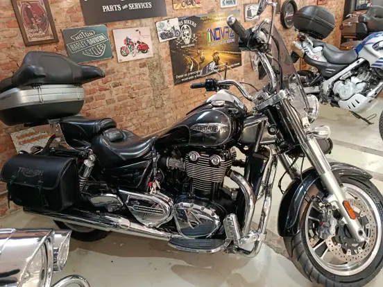 TRIUMPH-THUNDERBIRD COMMANDER ABS TRIUMPH-THUNDERBIRD COMMANDER ABS-2014