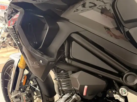 TRIUMPH-TIGER 1200 RALLY BLACK EDITION TRIUMPH-TIGER 1200 RALLY BLACK EDITION-2025