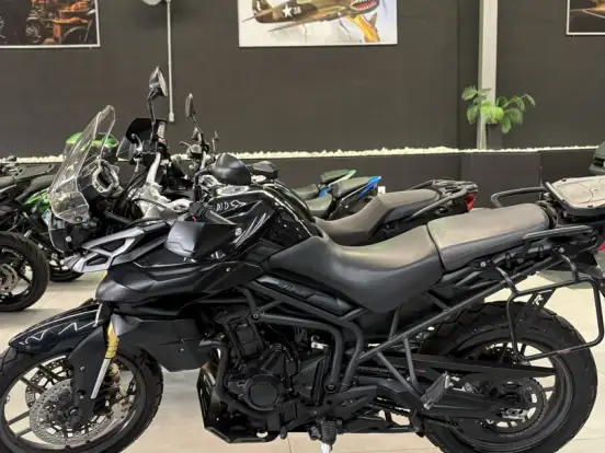 TRIUMPH-TIGER 800 ABS TRIUMPH-TIGER 800 ABS-2014
