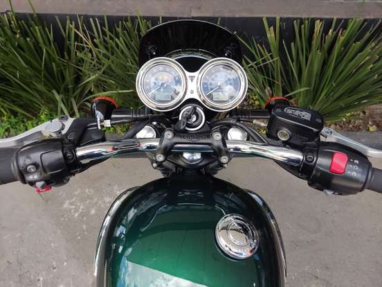TRIUMPH-BONNEVILLE T100 900 TRIUMPH-BONNEVILLE T100 900-2023