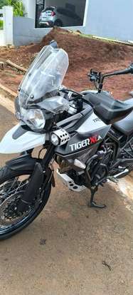 TRIUMPH-TIGER 800 XCA-2015
