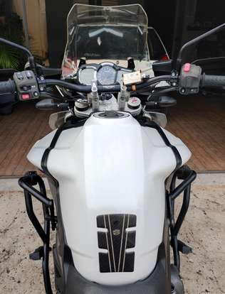 TRIUMPH-TIGER EXPLORER XR-2016