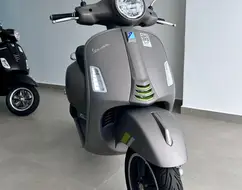 VESPA GTS 300 SUPER TECH VESPA GTS 300 SUPER TECH