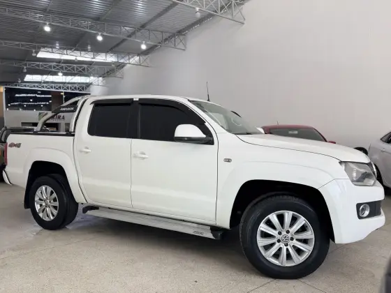 VOLKSWAGEN AMAROK 2.0 S 4X4 CD 16V TURBO INTERCOOLER DIESEL 4P MANUAL