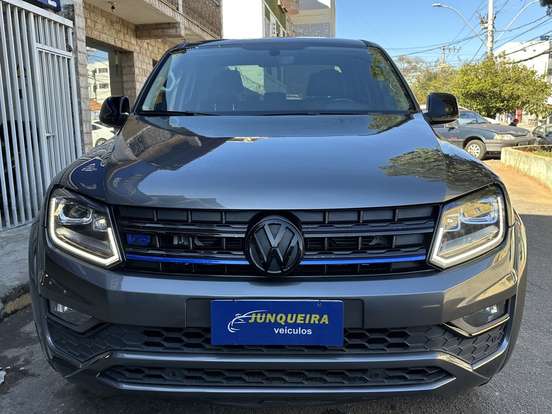 VOLKSWAGEN-AMAROK-3.0 V6 TDI DIESEL HIGHLINE CD 4MOTION AUTOMÁTICO VOLKSWAGEN-AMAROK-2019