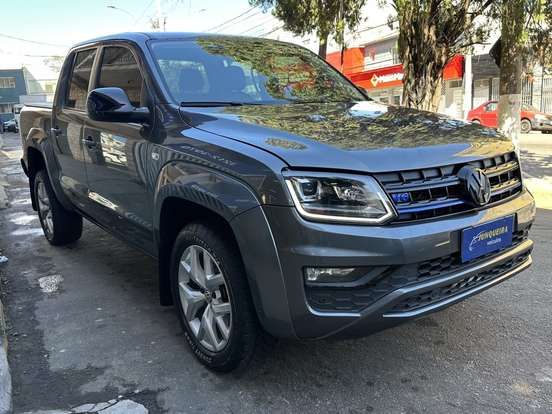 VOLKSWAGEN-AMAROK-3.0 V6 TDI DIESEL HIGHLINE CD 4MOTION AUTOMÁTICO VOLKSWAGEN-AMAROK-2019