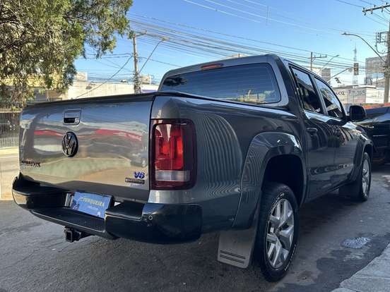 VOLKSWAGEN-AMAROK-2019