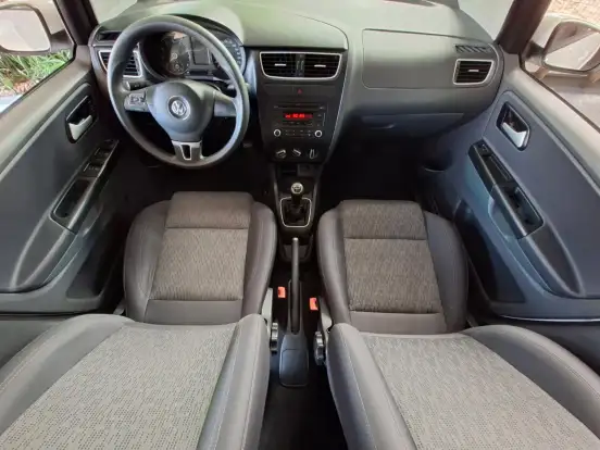 VOLKSWAGEN-FOX-1.6 MI 8V FLEX 4P MANUAL VOLKSWAGEN-FOX-2012