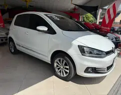 VOLKSWAGEN FOX 1.0 MPI TRACK 12V FLEX 4P MANUAL VOLKSWAGEN FOX 1.0 MPI TRACK 12V FLEX 4P MANUAL