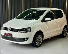 VOLKSWAGEN FOX 1.6 MI 8V FLEX 4P MANUAL VOLKSWAGEN FOX 1.6 MI 8V FLEX 4P MANUAL