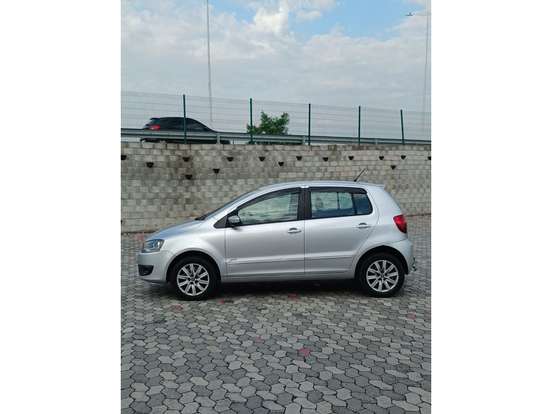 VOLKSWAGEN-FOX-2013