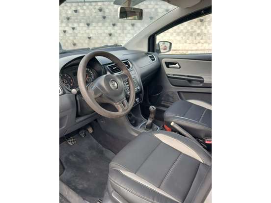 VOLKSWAGEN-FOX-1.6 MI 8V FLEX 4P MANUAL VOLKSWAGEN-FOX-2013