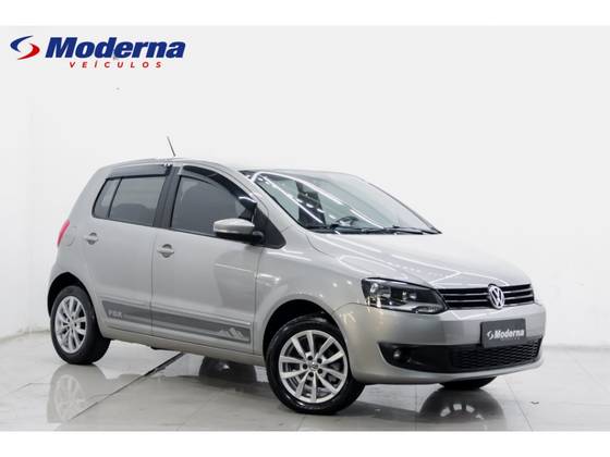VOLKSWAGEN FOX 1.6 MI 8V FLEX 4P MANUAL