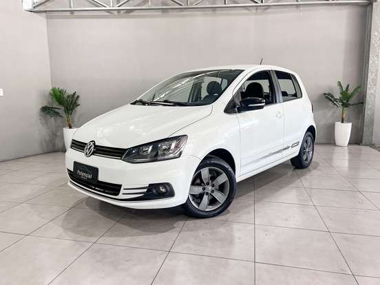 VOLKSWAGEN-FOX-1.6 MSI TOTAL FLEX CONNECT 4P MANUAL VOLKSWAGEN-FOX-2019