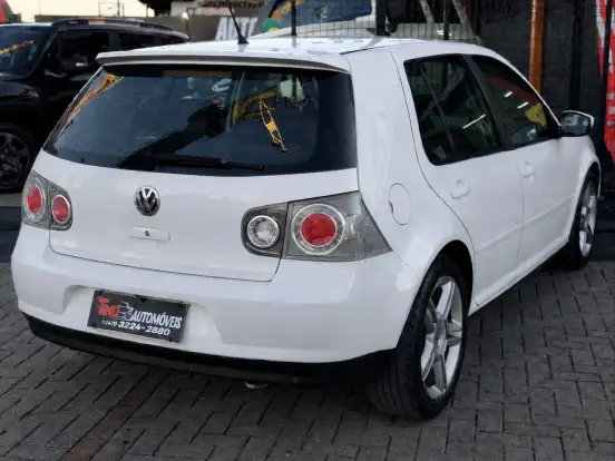 VOLKSWAGEN-GOLF-2013
