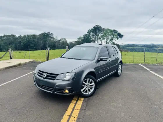 VOLKSWAGEN GOLF 1.6 MI SPORTLINE LIMITED EDITION 8V FLEX 4P MANUAL