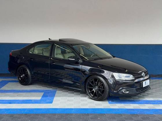 VOLKSWAGEN JETTA 2.0 COMFORTLINE FLEX 4P TIPTRONIC