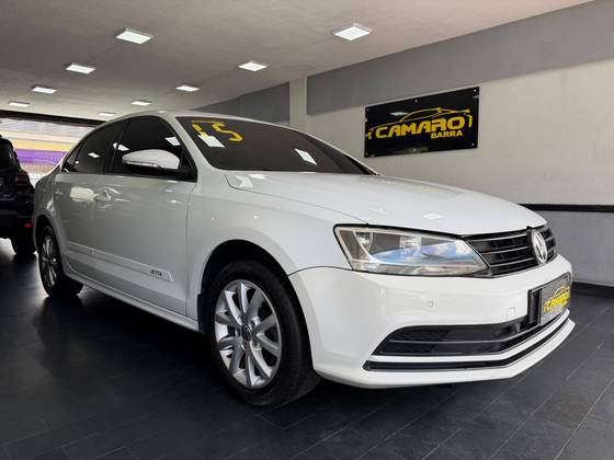 VOLKSWAGEN JETTA 2.0 COMFORTLINE FLEX 4P TIPTRONIC