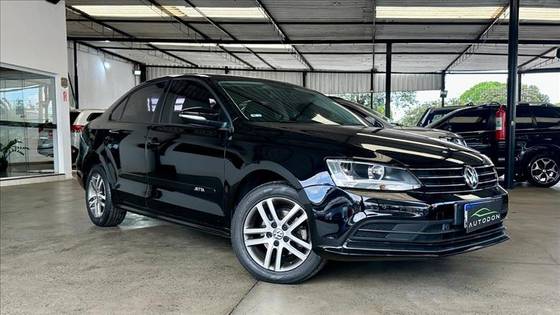VOLKSWAGEN JETTA 2.0 COMFORTLINE FLEX 4P TIPTRONIC