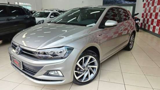VOLKSWAGEN-POLO-2018