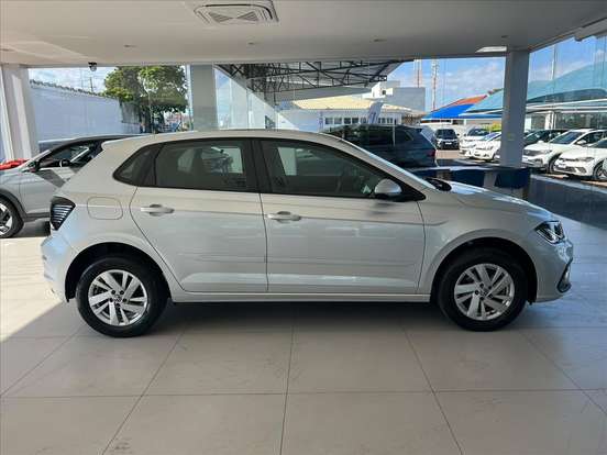 VOLKSWAGEN-POLO-2023