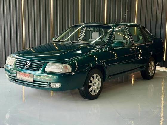 VOLKSWAGEN SANTANA 2.0 MI 8V GASOLINA 4P MANUAL