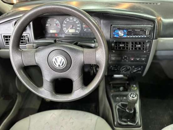 VOLKSWAGEN-SANTANA-2.0 MI 8V GASOLINA 4P MANUAL VOLKSWAGEN-SANTANA-1999