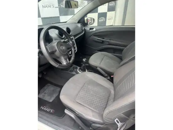 VOLKSWAGEN-SAVEIRO-2014