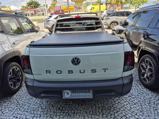 VOLKSWAGEN-SAVEIRO-2024