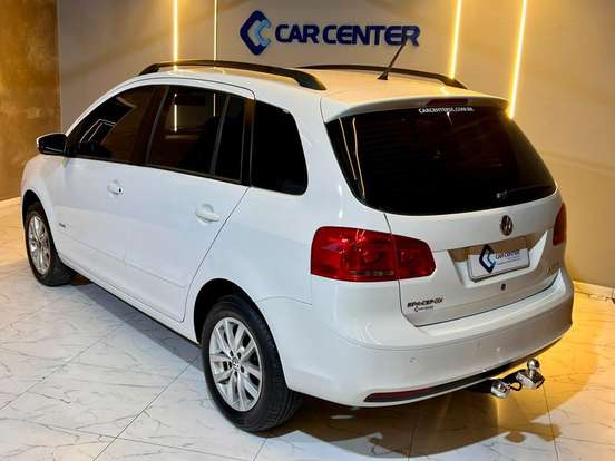 VOLKSWAGEN-SPACEFOX-1.6 MI TREND 8V FLEX 4P AUTOMATIZADO VOLKSWAGEN-SPACEFOX-2014