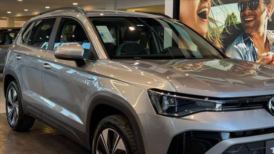 VOLKSWAGEN-TAOS-2026