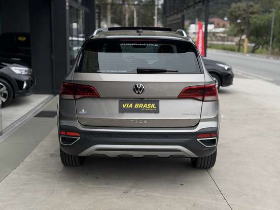 VOLKSWAGEN-TAOS-1.4 250 TSI TOTAL FLEX HIGHLINE AUTOMÁTICO VOLKSWAGEN-TAOS-2023