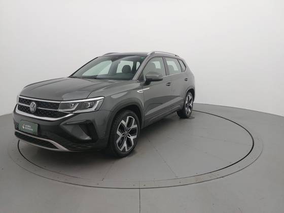 VOLKSWAGEN TAOS 1.4 250 TSI TOTAL FLEX HIGHLINE AUTOMÁTICO