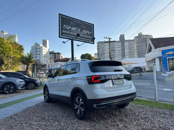 VOLKSWAGEN T-CROSS 1.4 250 TSI TOTAL FLEX HIGHLINE AUTOMÁTICO