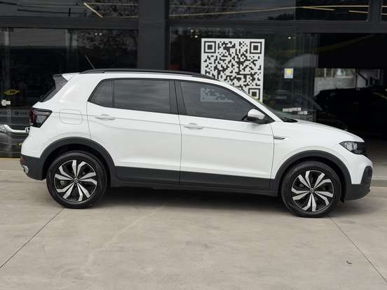 VOLKSWAGEN-T-CROSS-1.0 200 TSI TOTAL FLEX COMFORTLINE AUTOMÁTICO VOLKSWAGEN-T-CROSS-2024