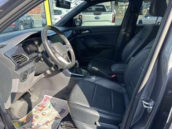VOLKSWAGEN-T-CROSS-1.0 200 TSI TOTAL FLEX COMFORTLINE AUTOMÁTICO VOLKSWAGEN-T-CROSS-2023