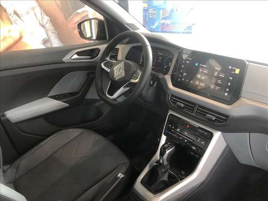 VOLKSWAGEN-T-CROSS-2026
