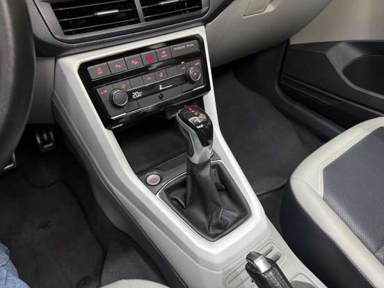 VOLKSWAGEN-T-CROSS-1.4 250 TSI TOTAL FLEX HIGHLINE AUTOMÁTICO VOLKSWAGEN-T-CROSS-2019