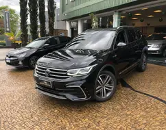 VOLKSWAGEN TIGUAN 2.0 300 TSI GASOLINA ALLSPACE R-LINE AUTOMÁTICO VOLKSWAGEN TIGUAN 2.0 300 TSI GASOLINA ALLSPACE R-LINE AUTOMÁTICO