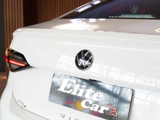 VOLKSWAGEN-VIRTUS-2023