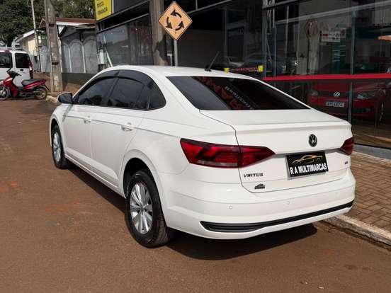 VOLKSWAGEN-VIRTUS-1.6 MSI TOTAL FLEX AUTOMÁTICO VOLKSWAGEN-VIRTUS-2020