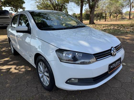 VOLKSWAGEN VOYAGE 1.6 MI 8V FLEX 4P MANUAL