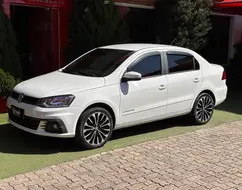 VOLKSWAGEN VOYAGE 1.6 MSI TOTALFLEX COMFORTLINE 4P MANUAL VOLKSWAGEN VOYAGE 1.6 MSI TOTALFLEX COMFORTLINE 4P MANUAL