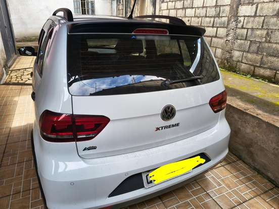 VOLKSWAGEN-FOX-2019