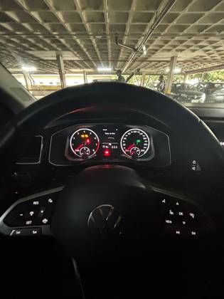 VOLKSWAGEN NIVUS 1.0 200 TSI TOTAL FLEX COMFORTLINE AUTOMÁTICO
