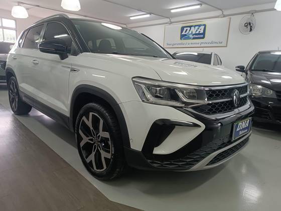 VOLKSWAGEN TAOS 1.4 250 TSI TOTAL FLEX HIGHLINE AUTOMÁTICO