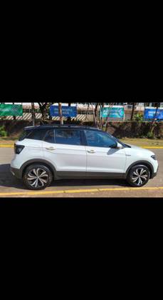 VOLKSWAGEN T-CROSS 1.0 200 TSI TOTAL FLEX COMFORTLINE AUTOMÁTICO