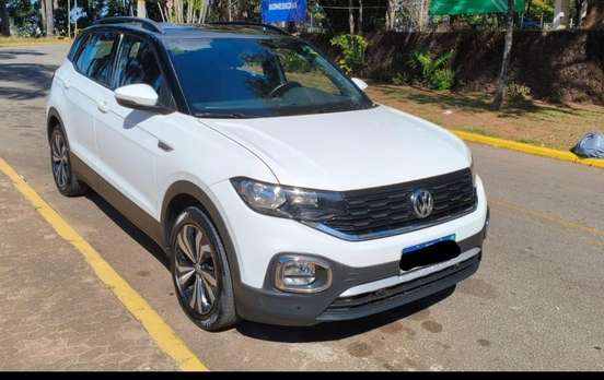 VOLKSWAGEN-T-CROSS-2021