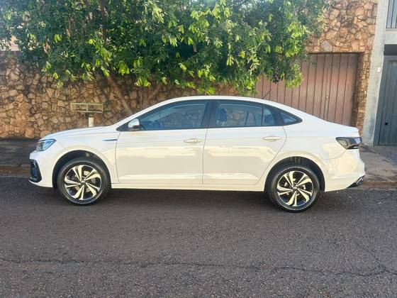VOLKSWAGEN VIRTUS 1.0 200 TSI COMFORTLINE AUTOMÁTICO