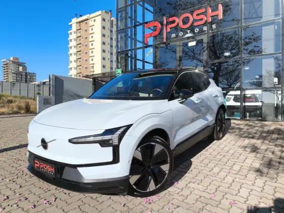 VOLVO EX30 69 KW ELÉTRICO ULTRA